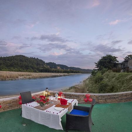 Club Mahindra Corbett Hotel Garjia Exterior photo