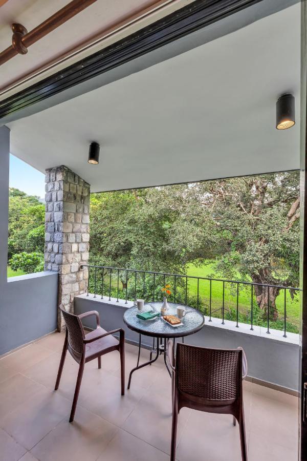 Club Mahindra Corbett Hotel Garjia Exterior photo