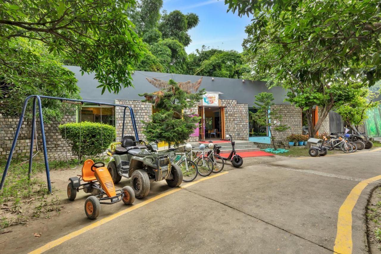 Club Mahindra Corbett Hotel Garjia Exterior photo