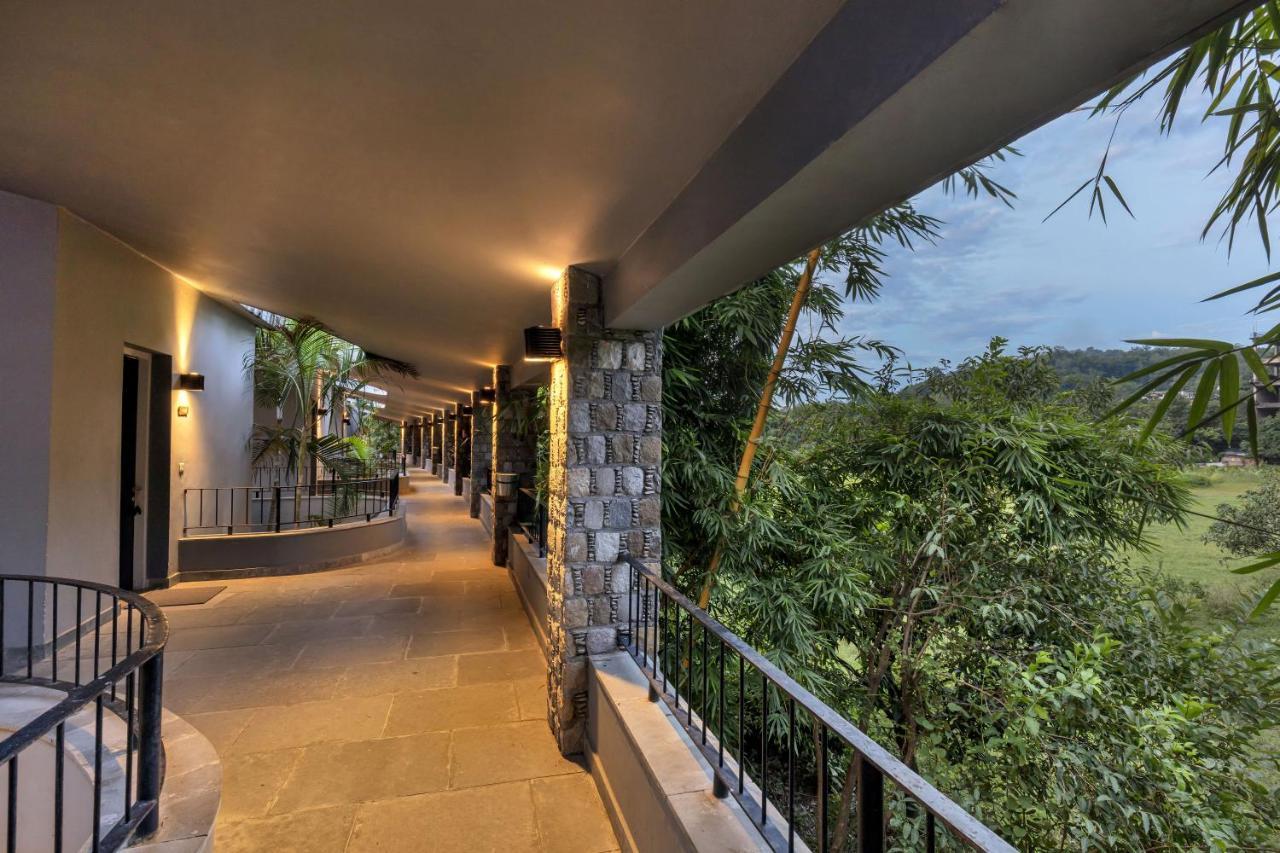 Club Mahindra Corbett Hotel Garjia Exterior photo